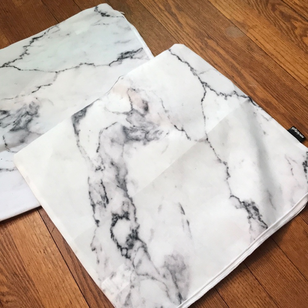 Gray Marble Square Pillowcases
